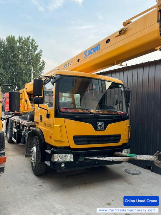 Buy XCMG XCT12 Used Crane / 1